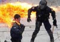 image در آتش سوختن پلیس ضد شورش یونان