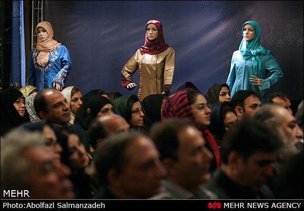 image گزارش تصویری از نمایشگاه لباس اسلامی در تهران