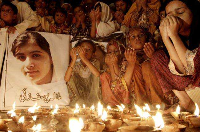 image دعای کودکان و نوجوانان کراچی پاکستان برای شفا