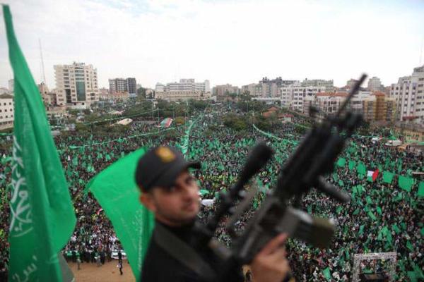 image برگزاری جشن بیست و پنجمین سالگرد تاسیس حماس در غزه