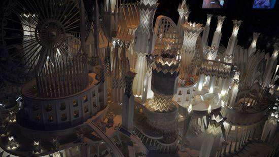 image عکس های بی نظیری از ساخت یک قلعه با کاغذ
