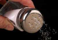 image خطرات مصرف نمک زیاد برای بدن چیست