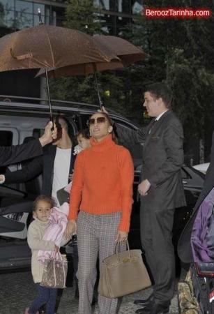 image گزارش تصویری خرید رفتن جنیفر لوپز همراه با خانواده