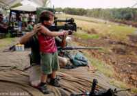image اشاعه خشونت و استفاده از اسلحه در بین کودکان غربی