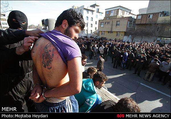 image عکس های دستگیری زورگیران  اراذل و اوباش شهر ری دوشنبه ۲ بهمن