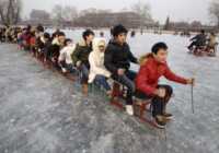 image دریاچه یخ زده در پکن