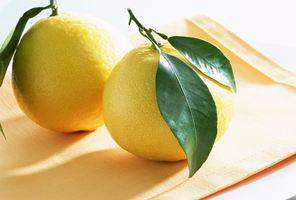 image لیمو شیرین بهترین درمان میوه ای برای معده درد