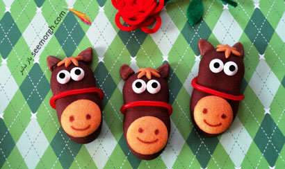 image تصویری مدل های شیرینی اسبی برای عید سال اسب