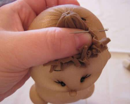 image آموزش تصویری ساختن عروسک بامزه با جوراب