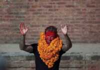 image ظاهر عجیب دیوید بکهام در مراسم خیریه نپال