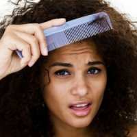 image اشتباهاتی که به مرور باعث ریزش موی سر می شوند