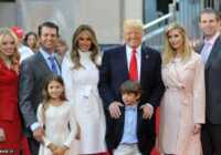 image عکس دسته جمعی دونالد ترامپ در کنار خانواده اش