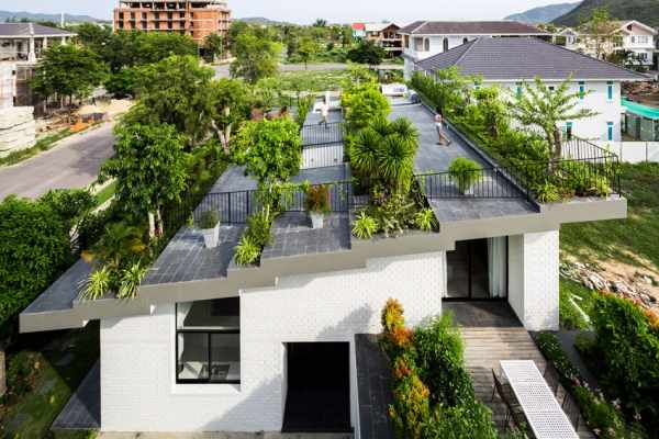 image عکس های دیدنی از طراحی باغی سر سبز روی پشت بام