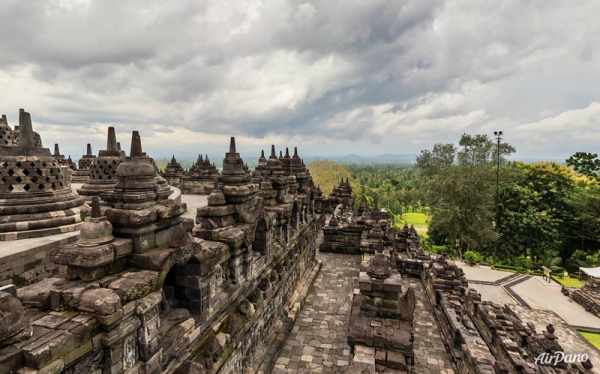 image عکس های فوق العاده دیدنی از معبد بوروبودور اندونزی و توضیحات