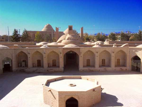 image عکس جاهای دیدنی شهر زیبا و باستانی میبد در یزد