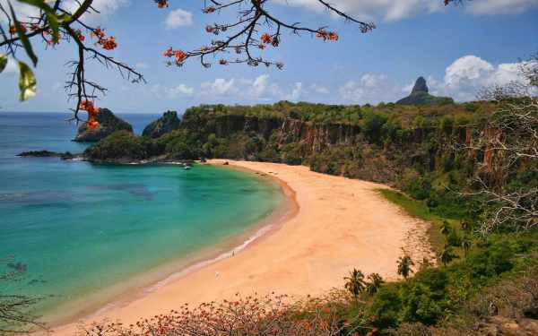image معرفی زیباترین ساحل های دنیا برای رسیدن به آرامش با عکس