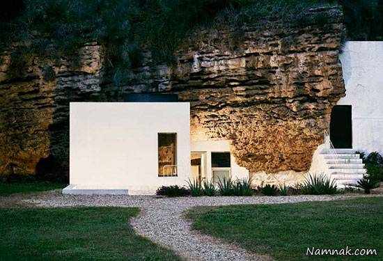 image عکس های دیدنی از ساخت ترکیبی خانه امروزی با سنگ های کوه