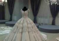 image مخصوص تازه عروس ها چطور باید لباس عروس مناسب خرید