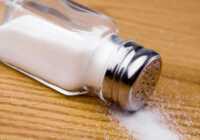 image آیا خوردن نمک زیاد برای مبتلایان به میگرن مفید است