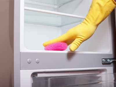 image آموزش نحوه صحیح شستن و تمیز کردن یخچال