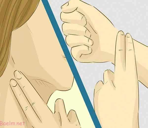 image آموزش تصویری نحوه گرفتن نبض در گردن یا مچ دست
