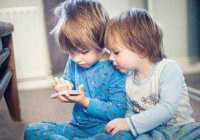 image ضررهای استفاده از تلفن همراه و وای فای برای بچه ها