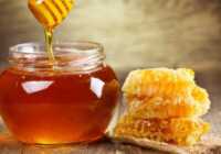 image مصرف آب و عسل به طور روزانه چه فایده ای برای سلامتی دارد