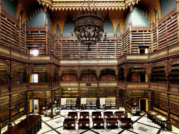 image عکس های دیدنی از زیباترین کتابخانه های قدیمی جهان