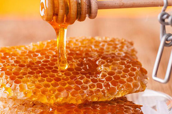 image موم زنبور عسل چه فوایدی برای سلامتی دارد