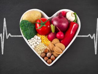 image خوردن چه خوراکی هایی برای سلامت قلب مفید است