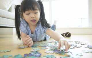 image چه مدل بازی باعث می شود کودک شما باهوش شود